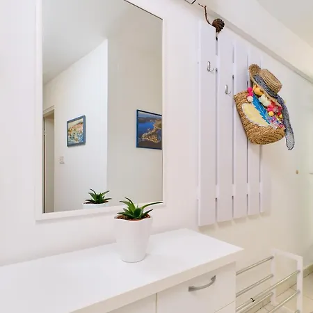 Antares Apartment Mali Losinj
