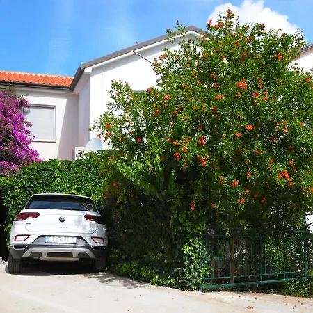 Antares Apartment